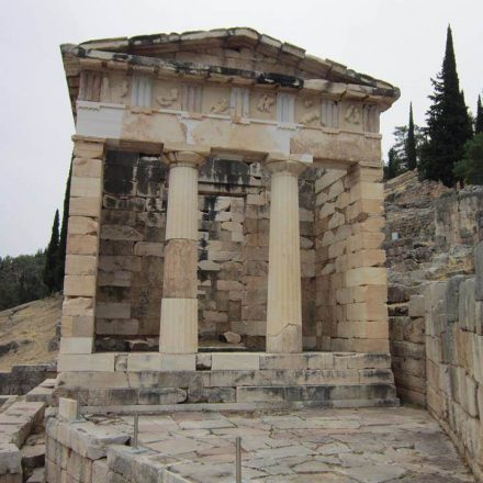 Excursion to Delphi